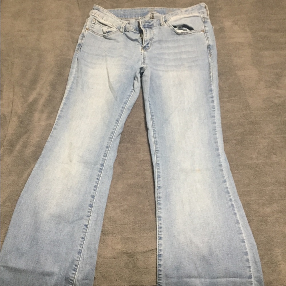 SO flre jeans